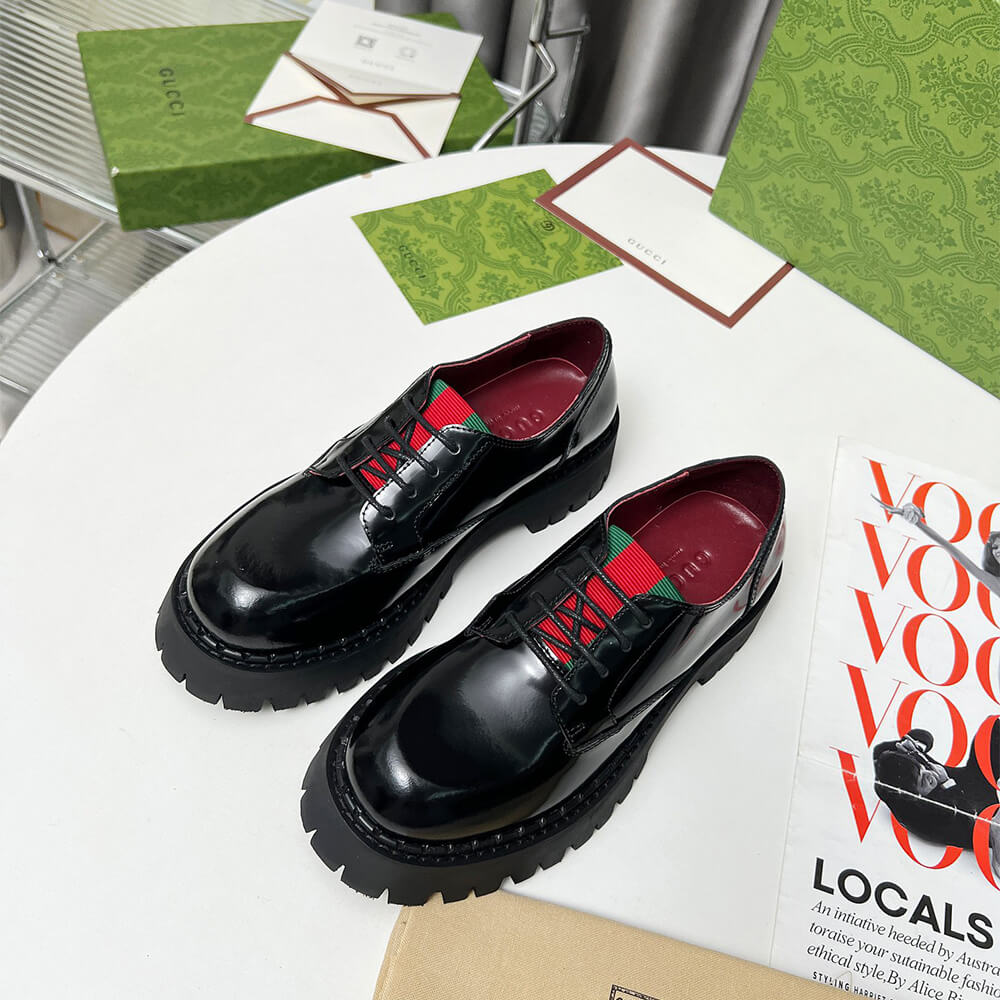 Gucci Women s lace-up with Web