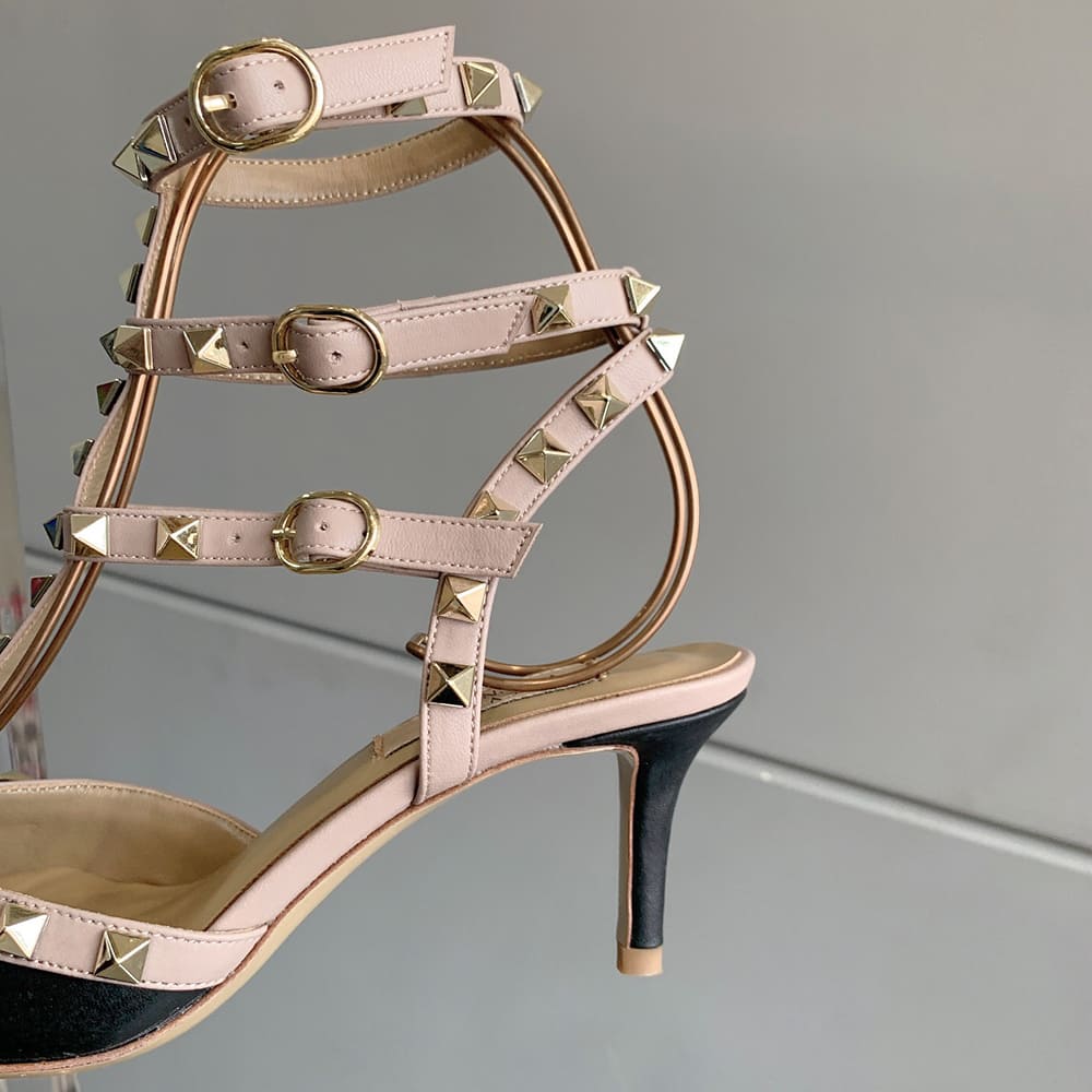 VALENTINO ROCKSTUD Wrap-around ankle strap rivet high heels (heel height 6.5 cm)