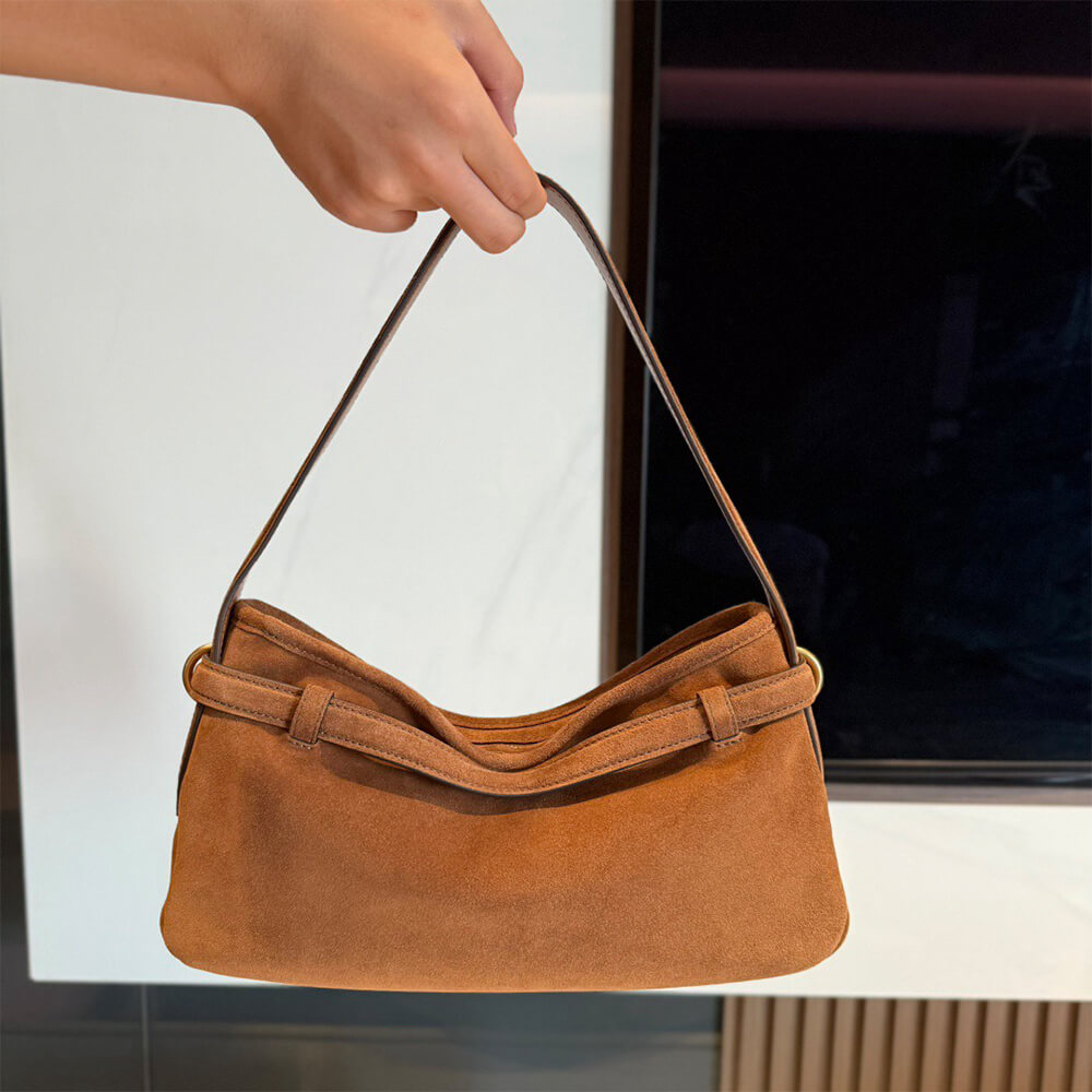 MIUMIU Regular Aventure suede bag(HIGH-END GRADE)