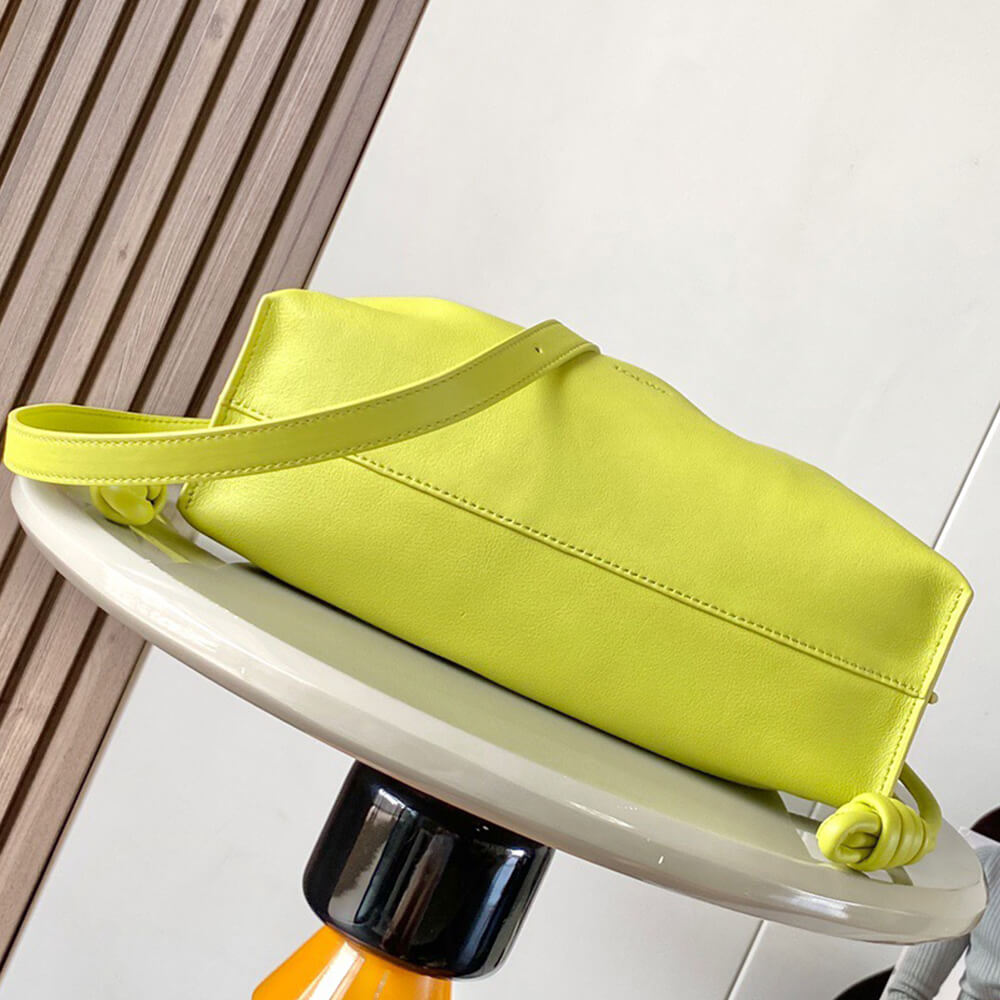 LOEWE Medium Flamenco clutch in nappa calfskin(HIGH-END GRADE)