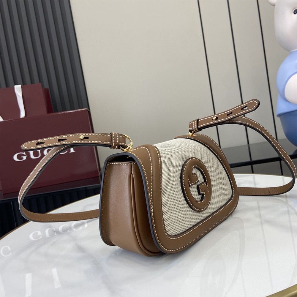 Gucci Blondie small shoulder bag