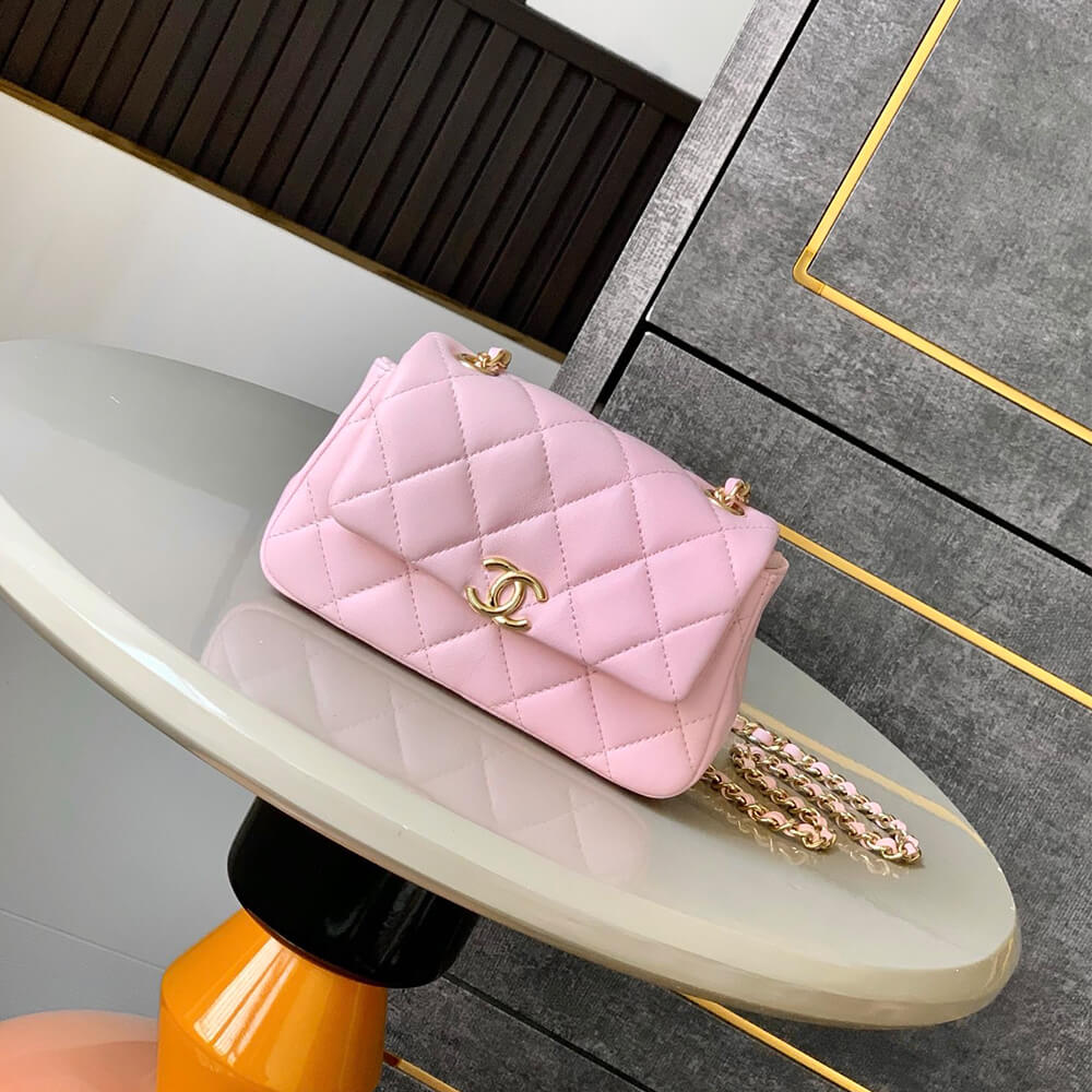 Chanel Clutch with Chain(HIGH-END GRADE)