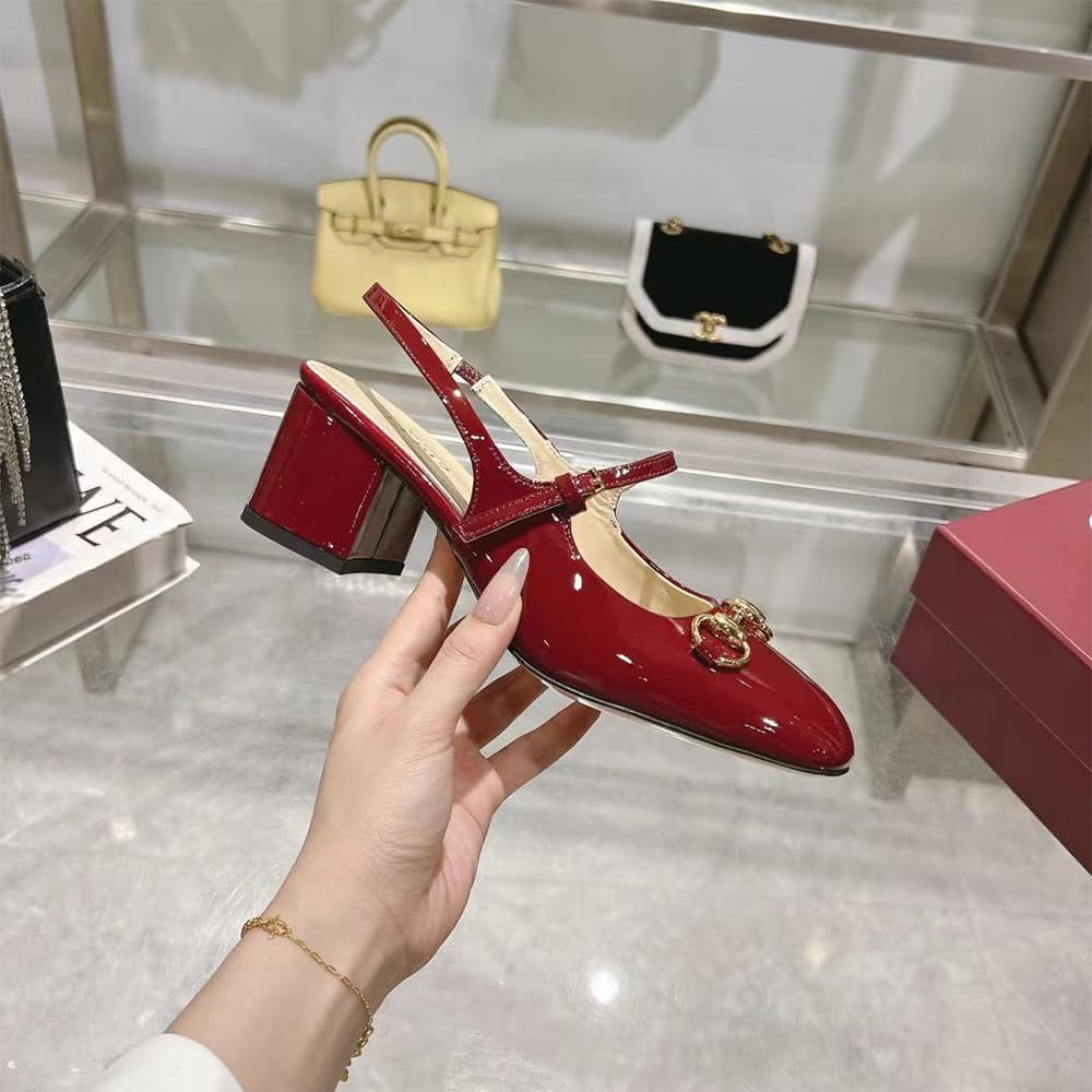 Gucci Women s Horsebit pump
