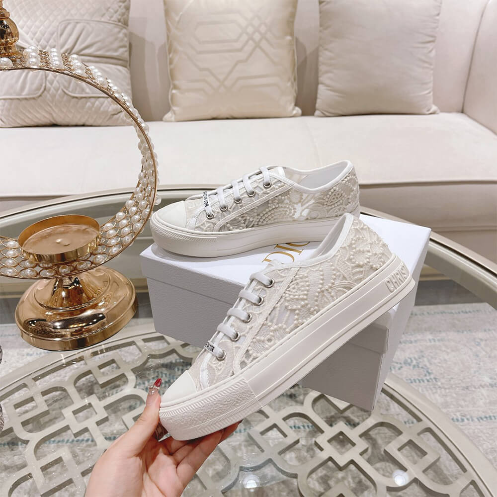 WALK N DIOR SNEAKER