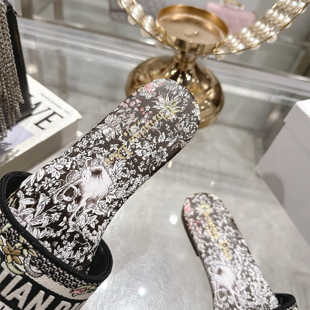 DIOR Dway Slide