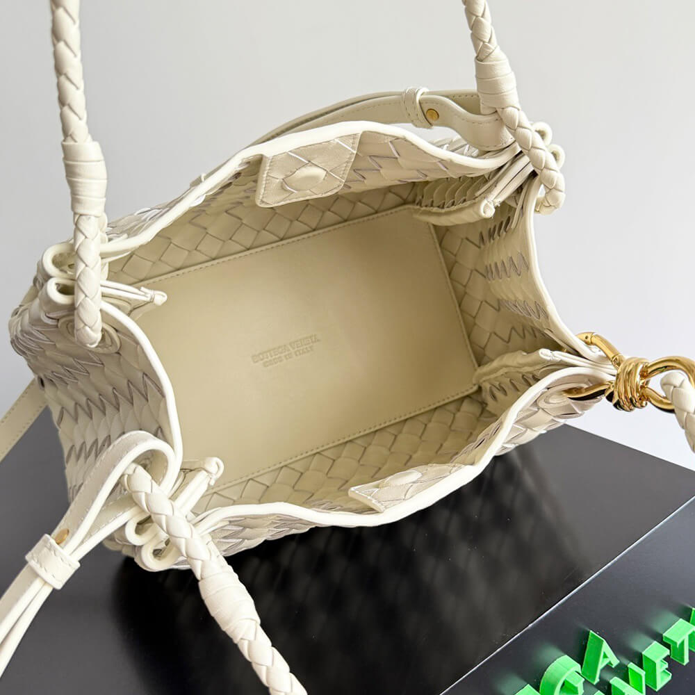 Bottega Veneta Medium Parachute(HIGH-END GRADE)