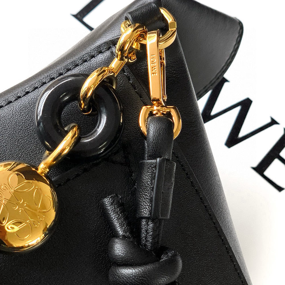 Loewe Medium Ola bag in smooth calfskin(HIGH-END GRADE)