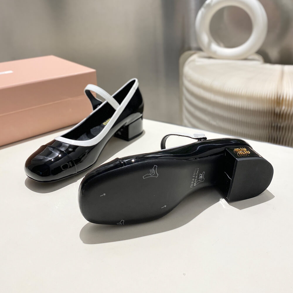 MiuMiu Two-tone patent leather Mary Jane pumps