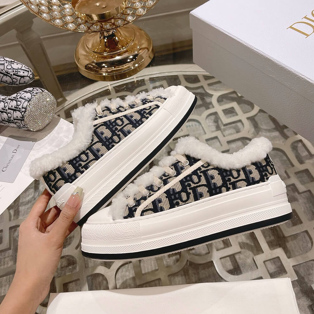 Walk n Dior Platform Sneaker