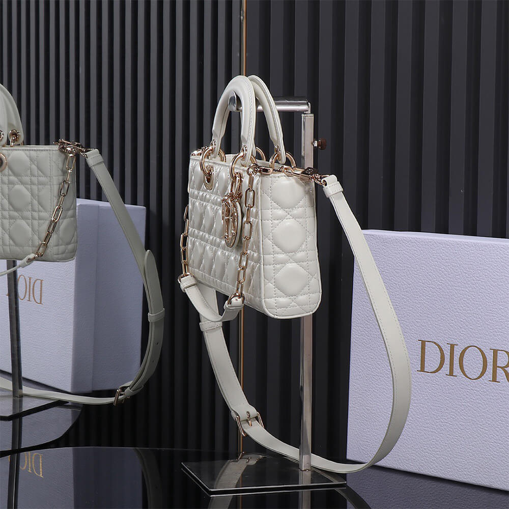 Dior Medium Lady D-Joy Bag(HIGH-END GRADE)
