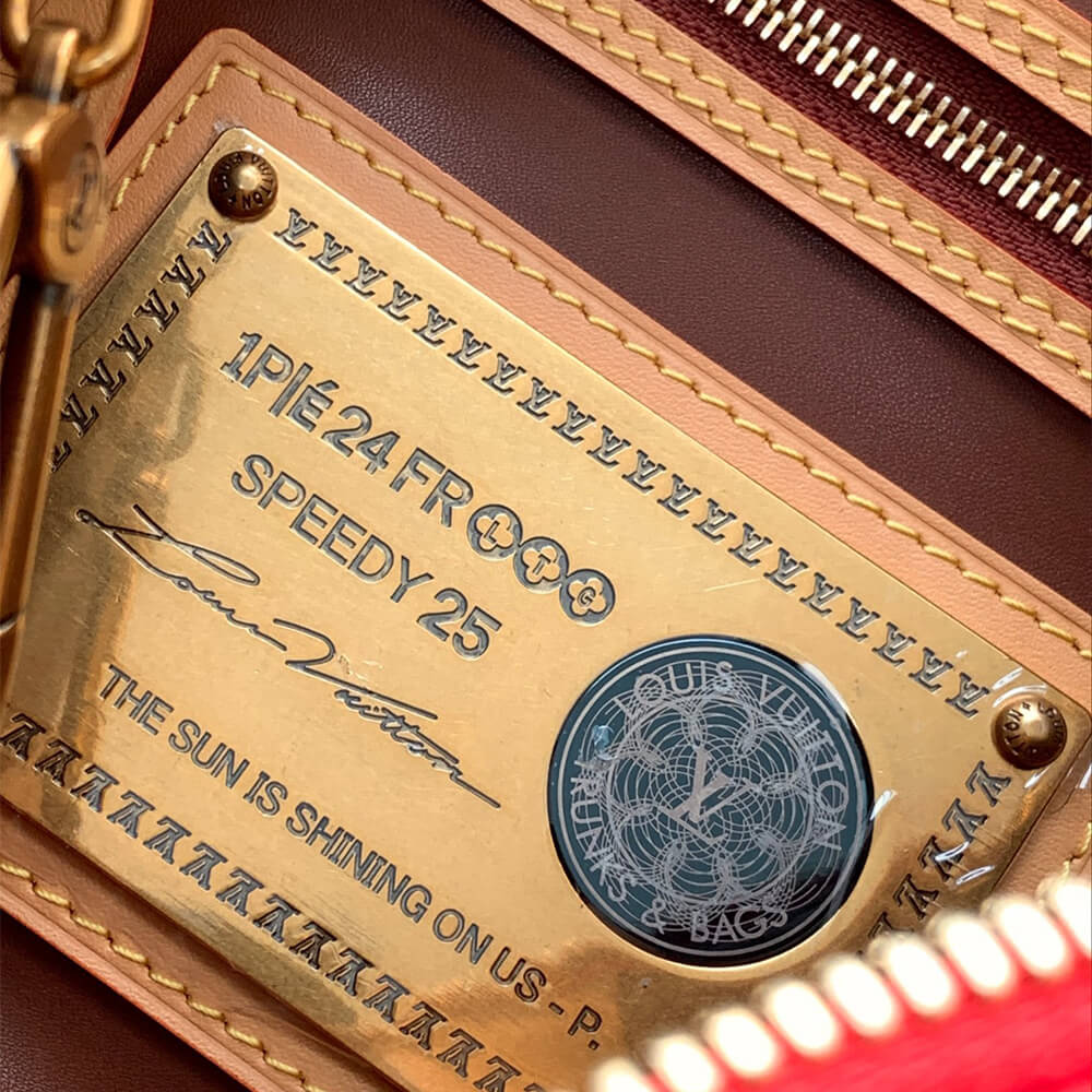 LV Speedy P9 Bandouliere 25