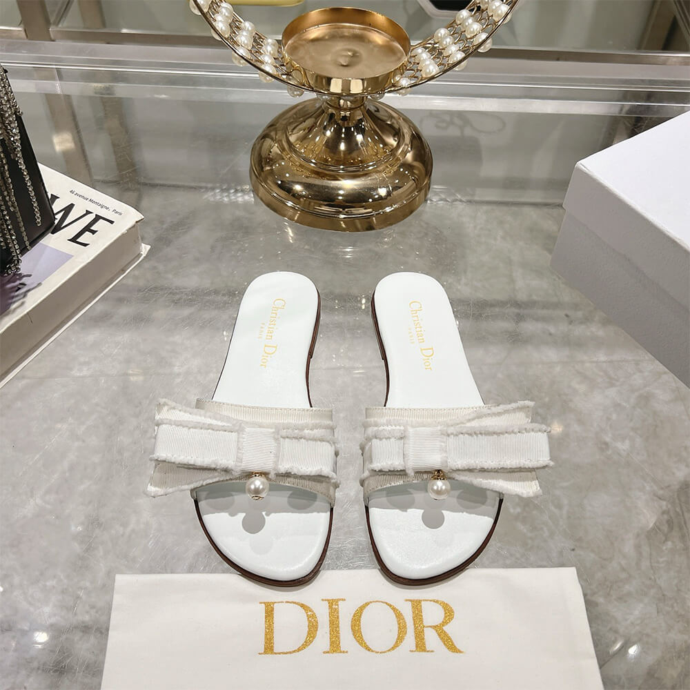 DIOR Adiorable Slide