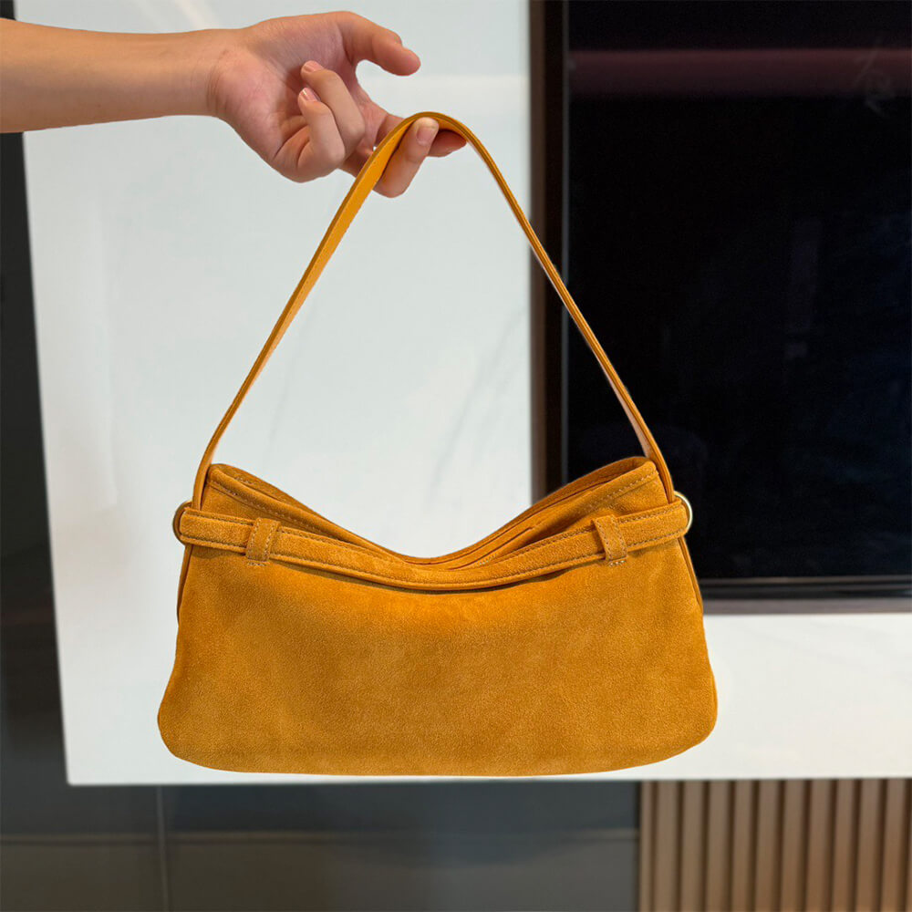 MIUMIU Regular Aventure suede bag(HIGH-END GRADE)